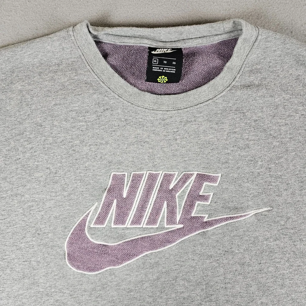 Nike Crewneck Sweatshirt Mens Extra Large Gray Fleece Pullover Big Swoosh Center
